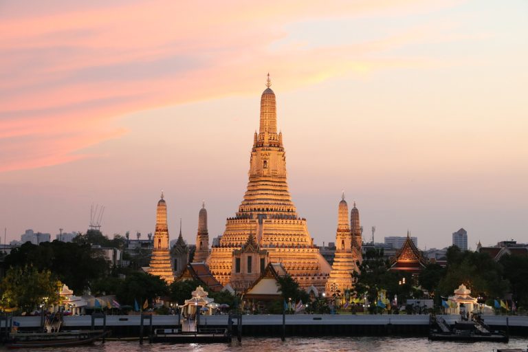 bangkok, thailand, wat arun-5477405.jpg